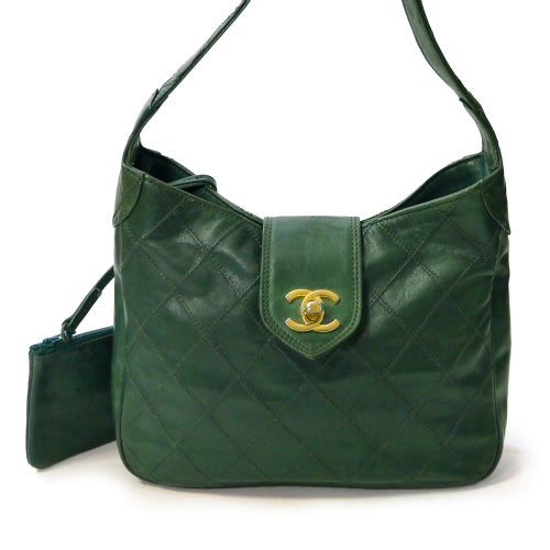 OLD CHANEL　マトラッセ バケツ型ポシェット（緑）