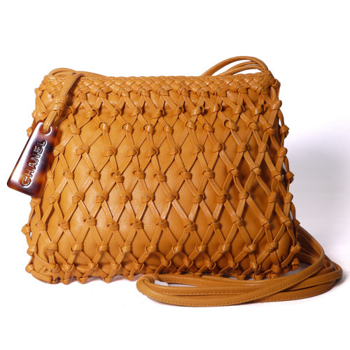 シャネル　フリンジ斜め掛けポシェット（緑）