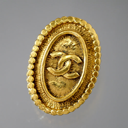 OLD CHANEL 楕円形ココマーク イヤリング