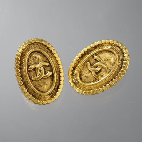 OLD CHANEL 楕円形ココマーク イヤリング