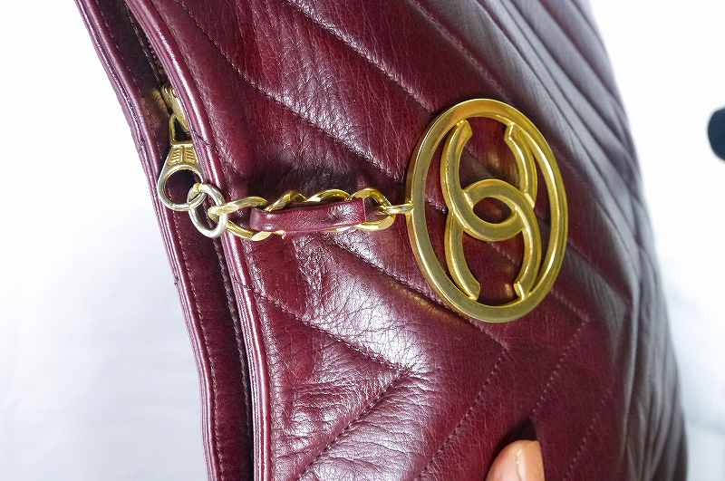 OLD CHANEL ボルドー大型ショルダー