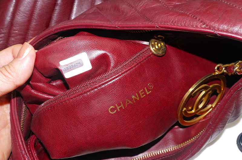 OLD CHANEL ボルドー大型ショルダー