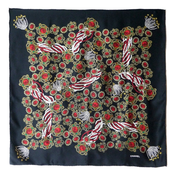 OLD CHANEL　シルク大判スカーフ ジュエリー柄（黒系）