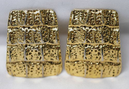 YVES SAINT LAURENT　ゴールドイヤリング