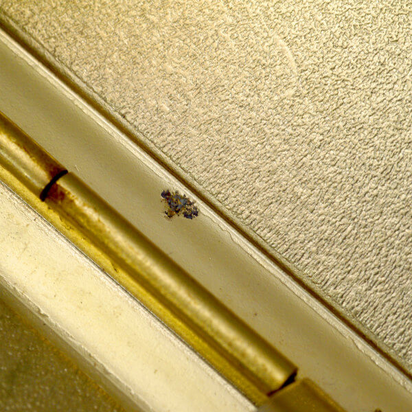 YVES SAINT LAURENT シガレット/カードケース（黒・赤）