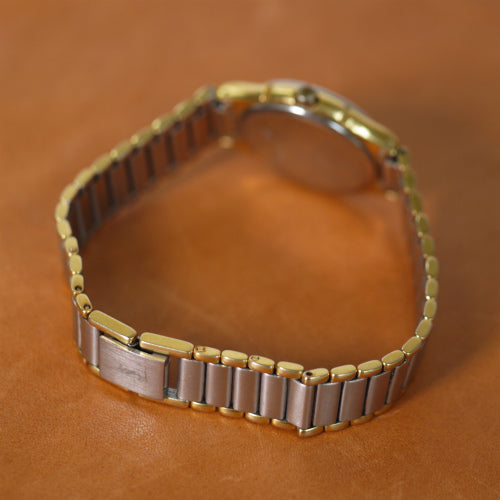 YVES SAINT LAURENT　蛇腹腕時計