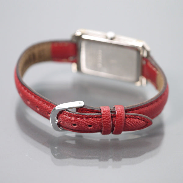 YVES SAINT LAURENT 赤バンド スクエアウォッチ