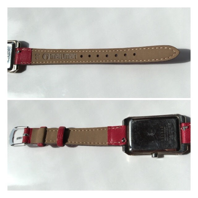 YVES SAINT LAURENT 赤バンド スクエアウォッチ