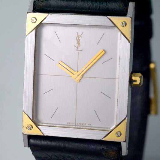 YVES SAINT LAURENT スクエア革バンド腕時計（黒）