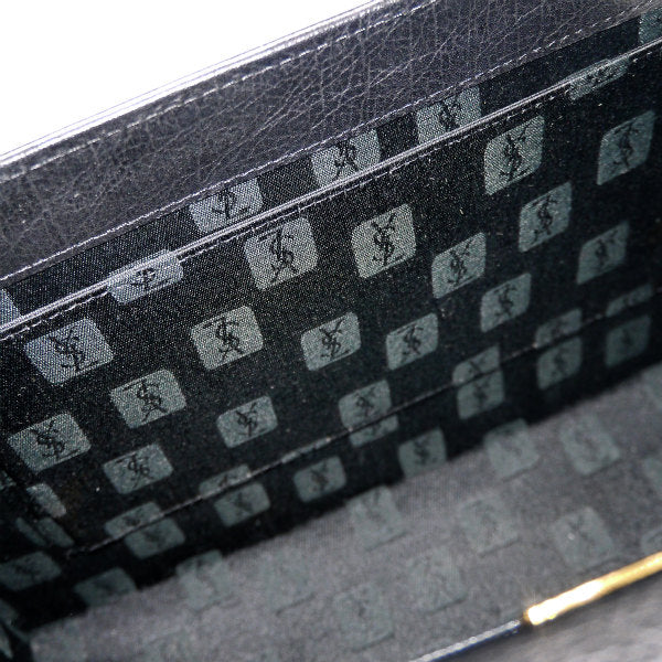 YVES SAINT LAURENT 総革カサンドラ ロゴ台形ハンドバッグ（黒）