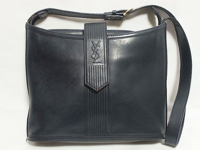 YVES SAINT LAURENT 黒ワンショルダー