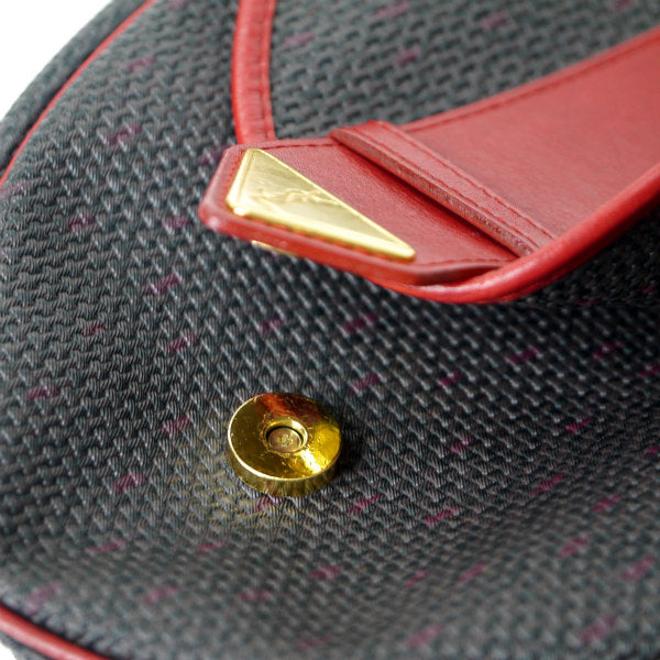 YVES SAINT LAURENT バイカラーYSLロゴポシェット（赤/グレー系）