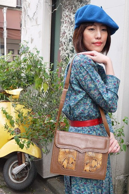 YVES SAINT LAURENT パイソンショルダー(茶)