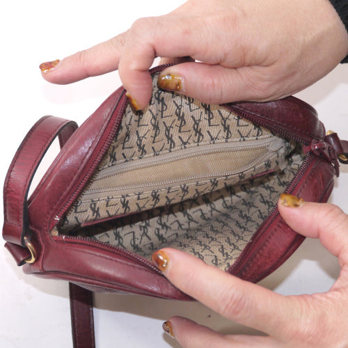 YVES SAINT LAURENT  ロゴポシェット (ボルドー)