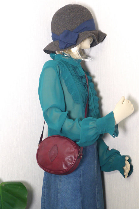 YVES SAINT LAURENT  ロゴポシェット (ボルドー)