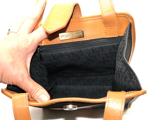 YVES SAINT LAURENT ハンドバック(黒)