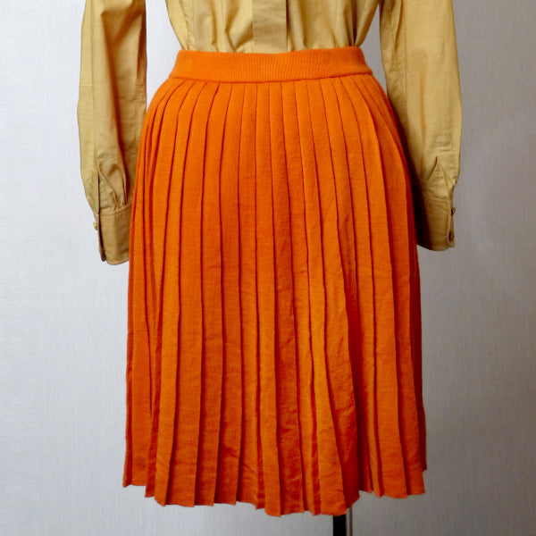 YSL 　ニットプリーツ フレアスカート（オレンジ）