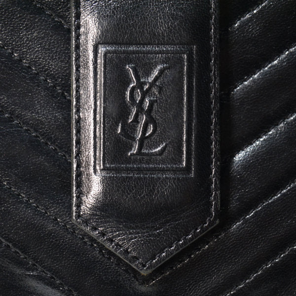 YVES SAINT LAURENT 総革Vステッチロゴクラッチバッグ（黒）