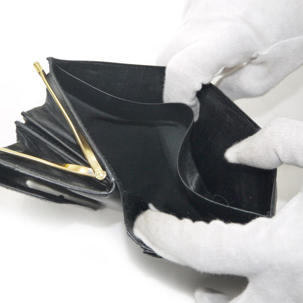 YVESSANTLAURENT　総ロゴ柄がま口レザー折り財布（黒）