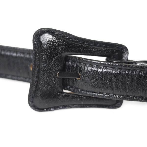 YVES SAINT LAURENT　レザーウエスト細ベルト（黒）