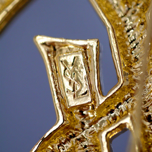 YVES SAINT LAURENT　YSLブローチ(ゴールド)