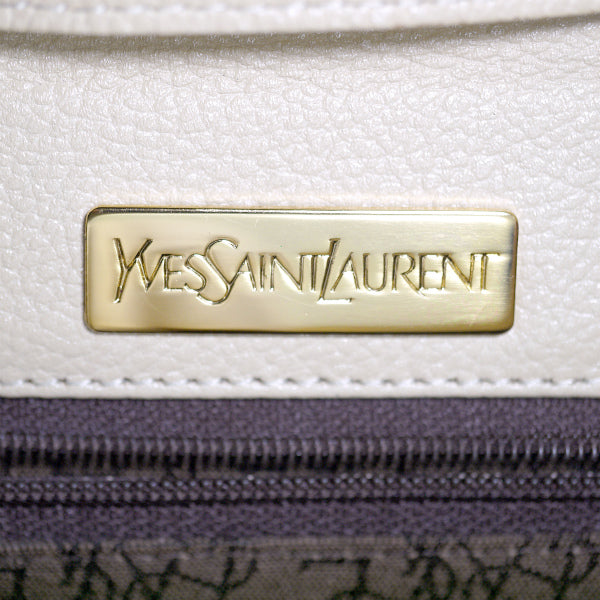 YVES SAINT LAURENT ロゴプレート ラウンドレザーショルダー（クリーム）