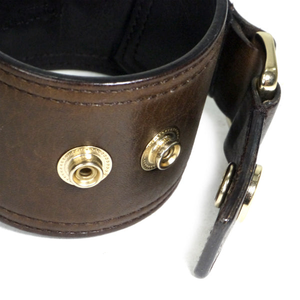 YVES SAINT LAURENT　ロゴステッチ レザーブレスレット（濃茶）