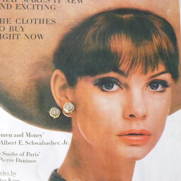 YVES SAINT LAURENT　オクタゴンロゴイヤリング（ゴールド）