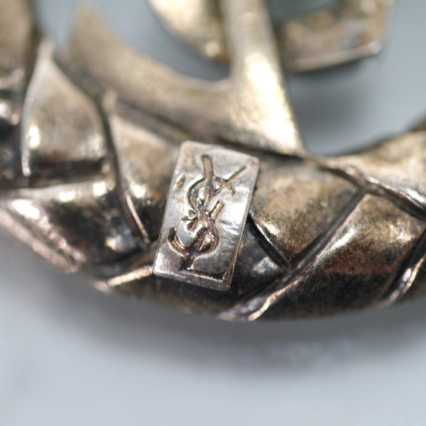 YVES SAINT LAURENT　カサンドラロゴ 丸環ネックレス（シルバー）