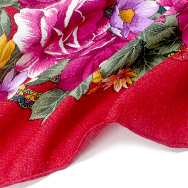 YVES SAINT LAURENT ペイズリーフラワー柄シルク大判スカーフ （赤系）