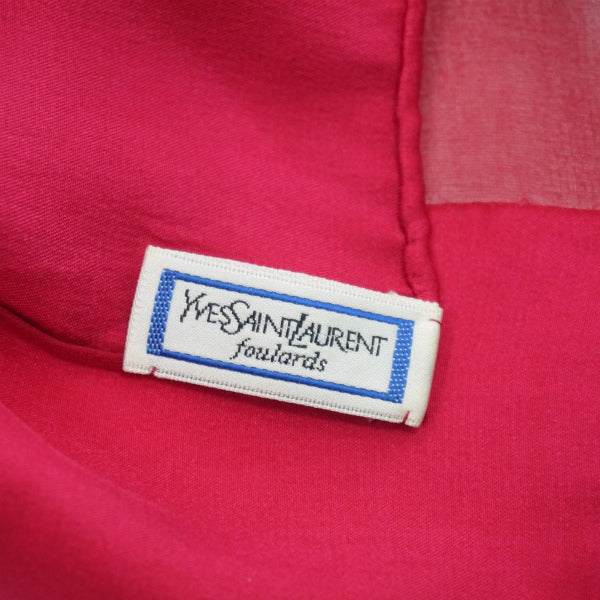 YVES SAINT LAURENT シルク大判スカーフ マルチブロックカラー（赤系）