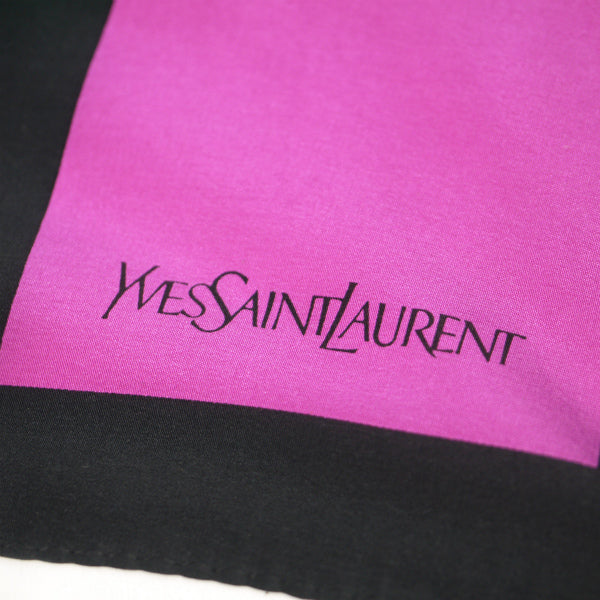 YVES SAINT LAURENT シルク中判スカーフ　ブロックチェック柄（黒/赤/青）