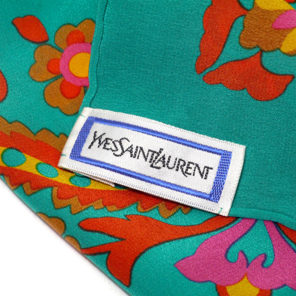YVES SAINT LAURENT ペイズリー柄シルク中判スカーフ（エメラルド）