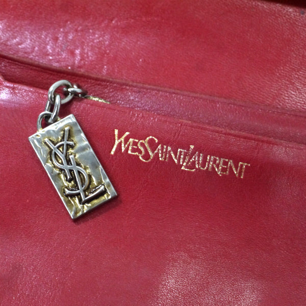 サンローラン　本皮パッチワーク財布（赤系）