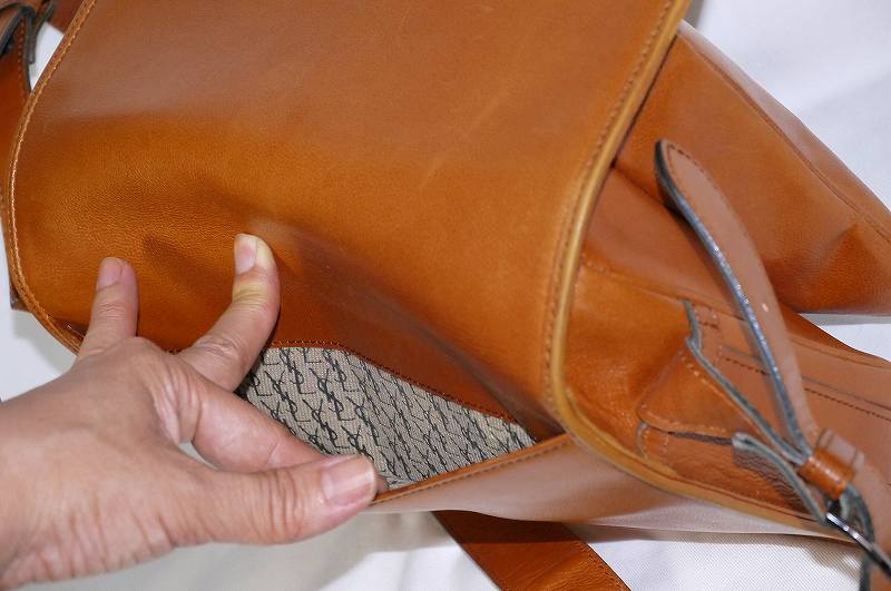 YVES SAINT LAURENT キャメル２Wayショルダー