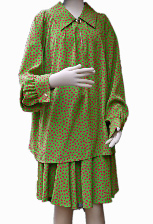 YVES SAINT LAURENT　ハート柄ツーピース