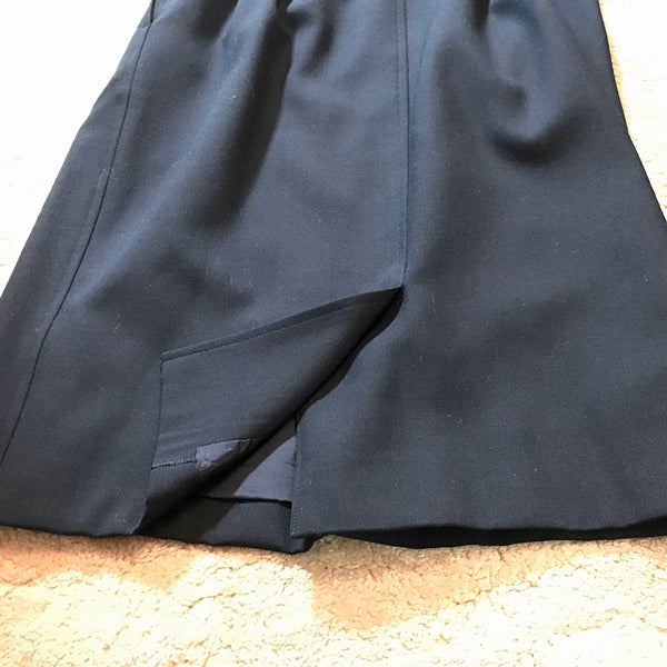 YVES SAINT LAURENT スカートスーツ（黒）