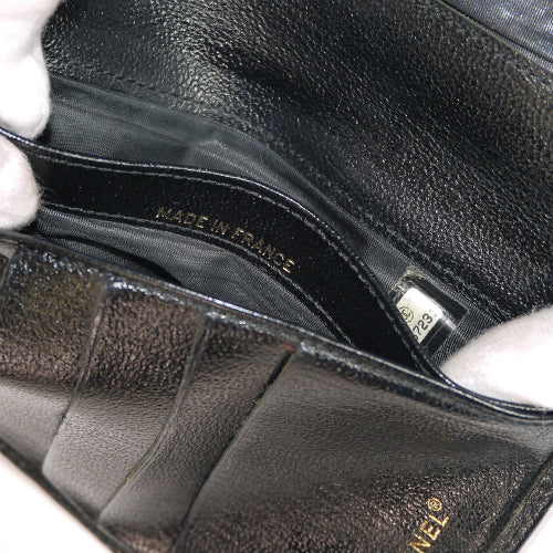 CHANEL　型押しレザー長財布(黒）