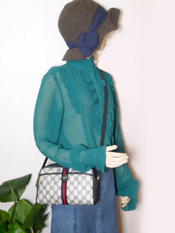 OLD Gucci 縦シェリーミニポシェット(青)