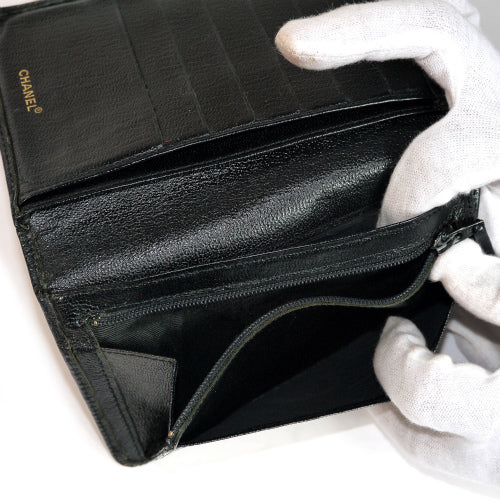 CHANEL　型押しレザー長財布(黒）