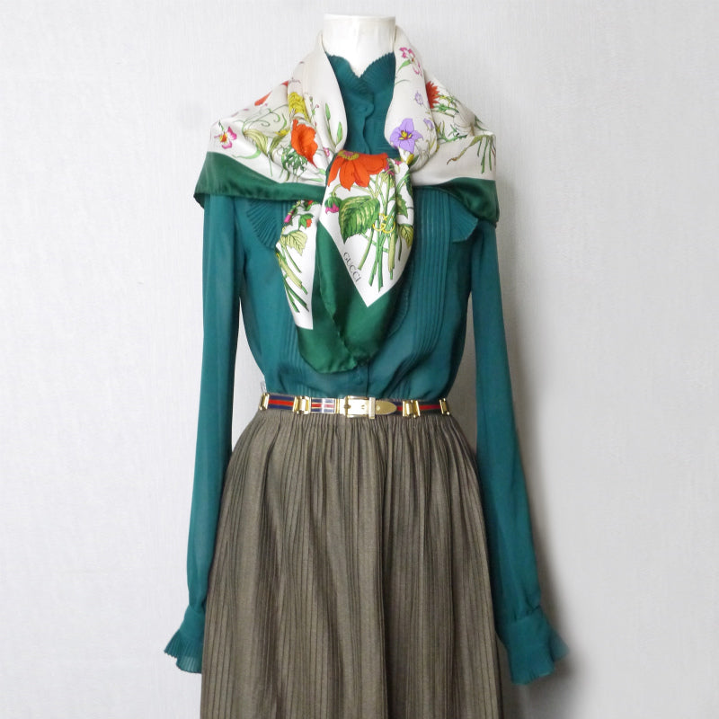 OLD Gucci 　レア!!青シェリー金属チェーンベルト（ゴールド）