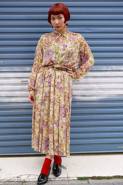 Gucci タイガーバックルゴールドベルト