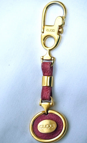 OLD Gucci　キーホルダー（赤×ゴールド）