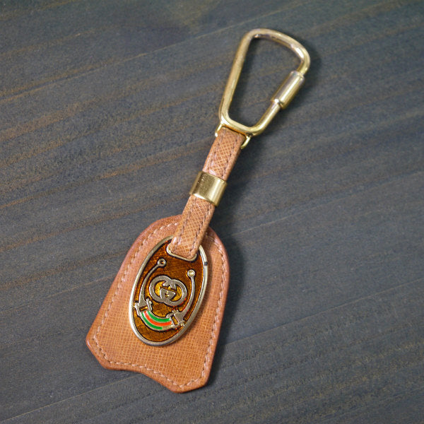 OLD Gucci　クロシェット型 プレートキーホルダー（茶）