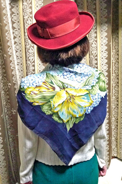 OLD Gucci 紺スカーフ