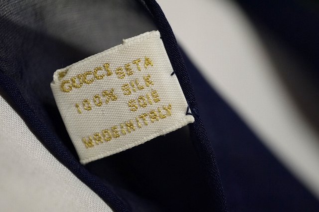OLD Gucci 紺スカーフ