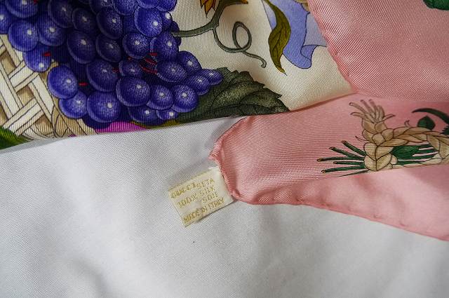 OLD Gucci フローラ　スカーフ（ピンク-シルク）