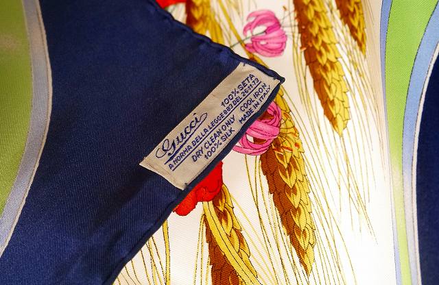 OLD Gucci スカーフ紺（新品）