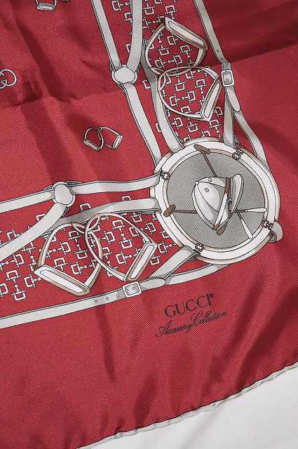 OLD Gucci シルクスカーフ（赤）