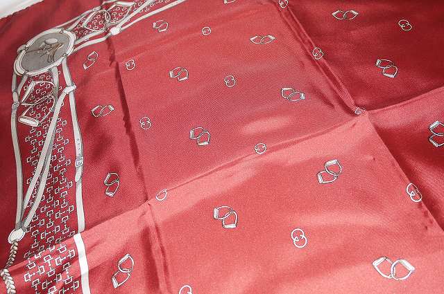 OLD Gucci シルクスカーフ（赤）